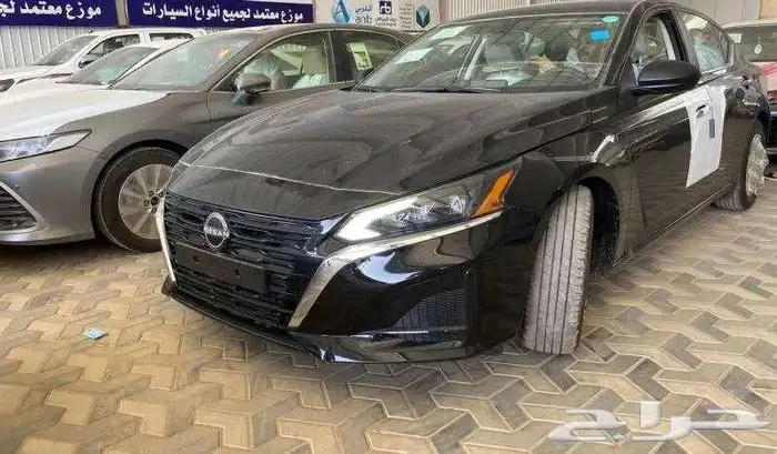 نيسان التيما اس 2.5 2025 ستاندر 2