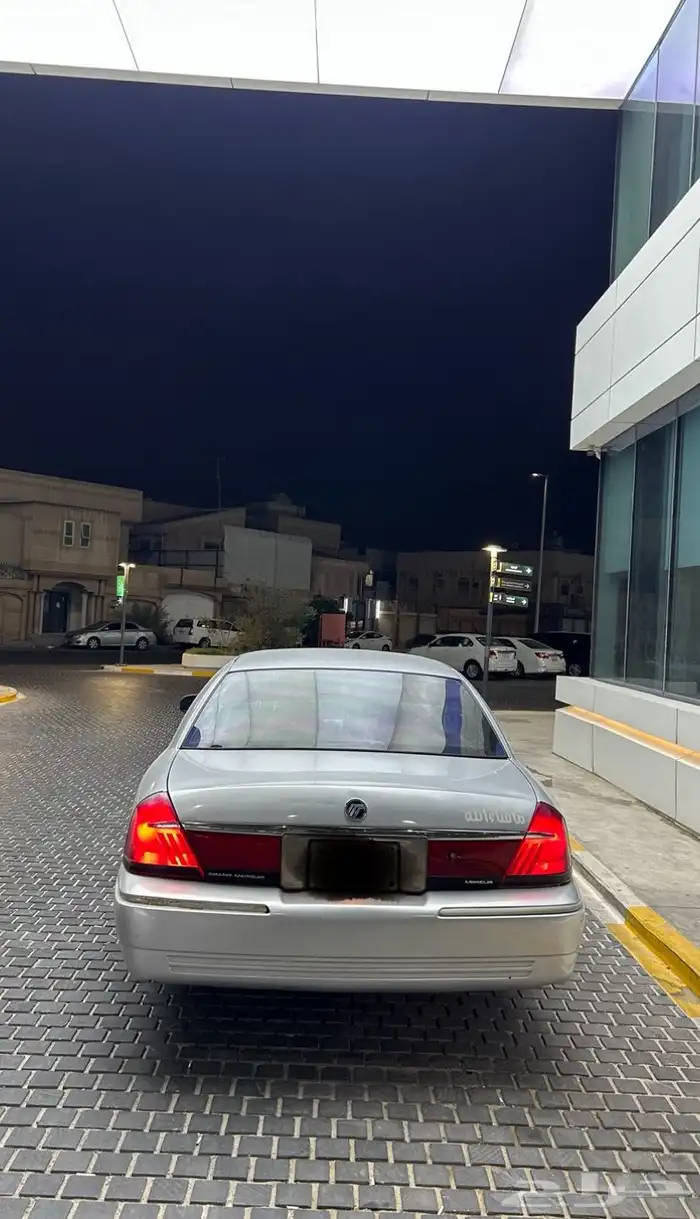 للبيع فورد ماركيز 2001 4