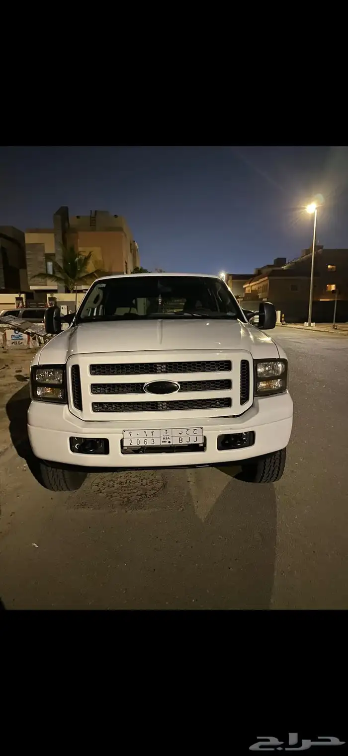 فورد اكسكيرجن 2003 مخزن مبيعات حكومية ممشى قليل 39