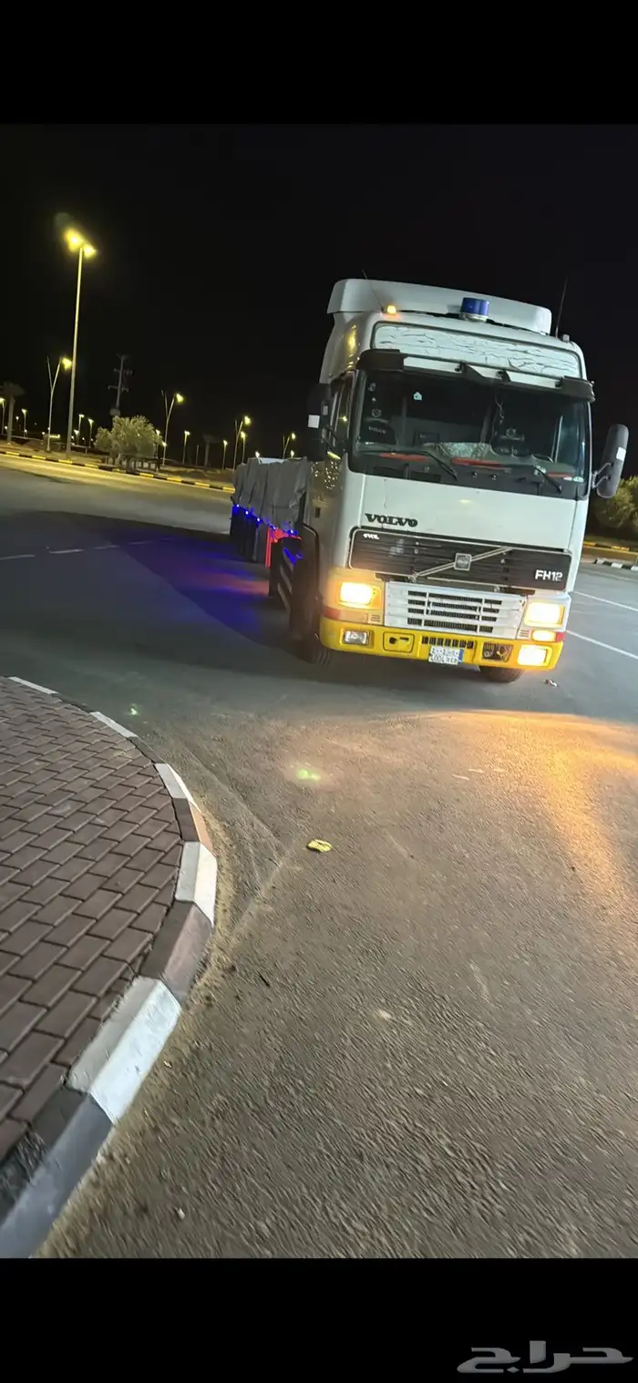 فولفو 1998 VOLVO السطحة بيعت باقي الرأس 0