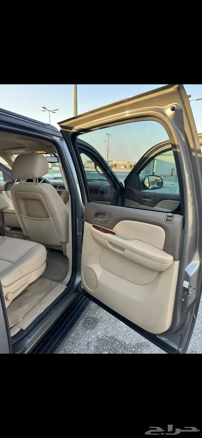 يوكن GMC XL موديل 2012 المالك الأول 11