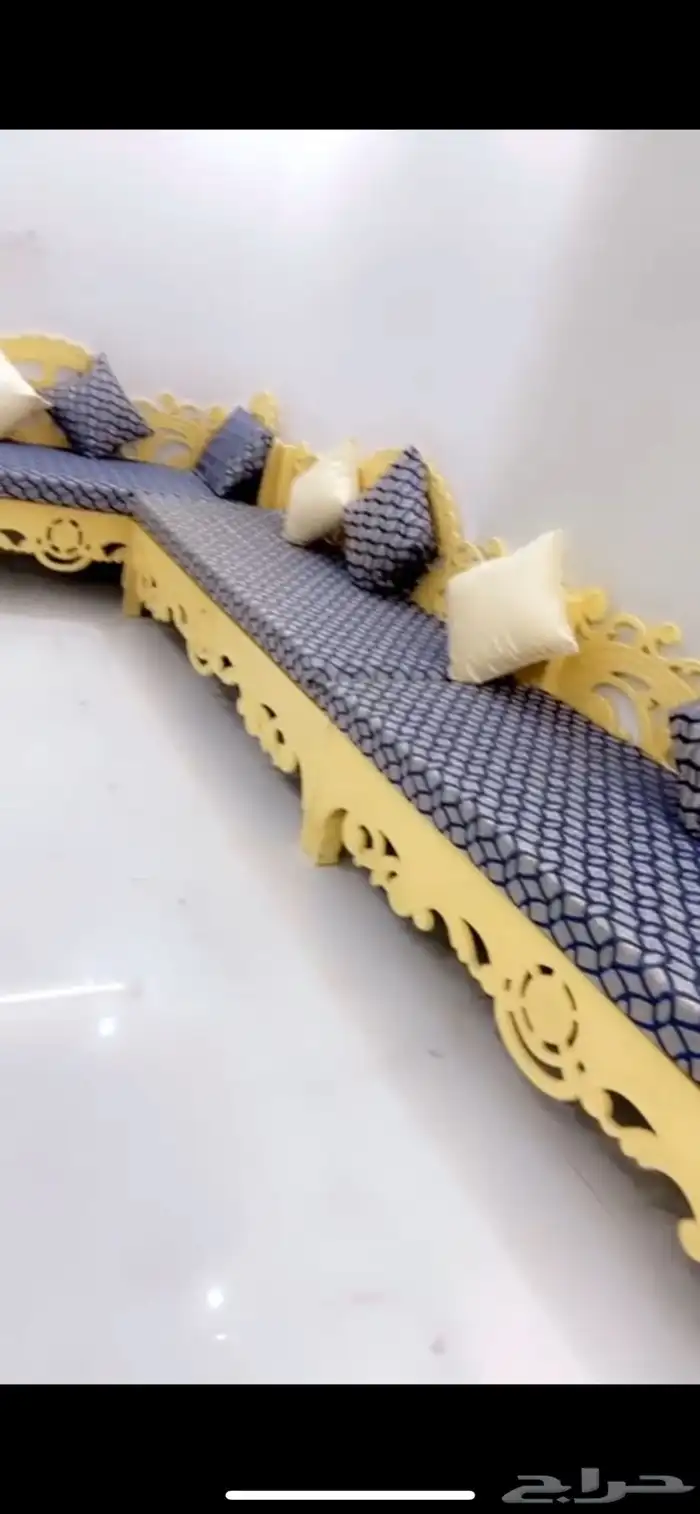 كراسي خشب 0