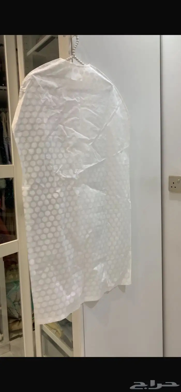 غطاء ملابس 1