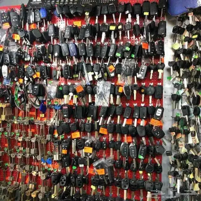 محل مفاتيح   برمجة   قص   فتح سيارات 0