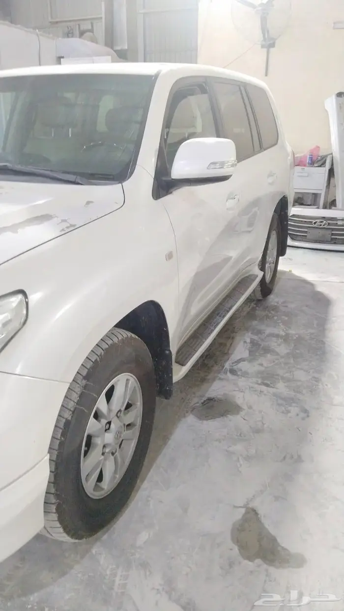 تويوت لاندكروزر VXR 1