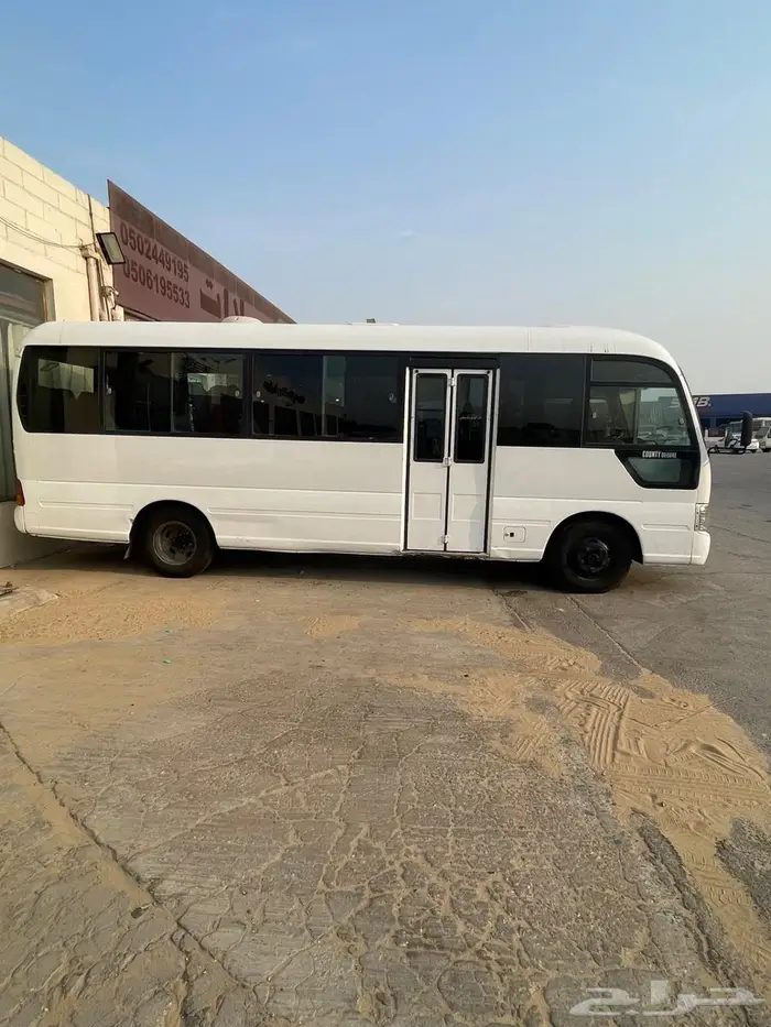 كوستر للإيجار 2