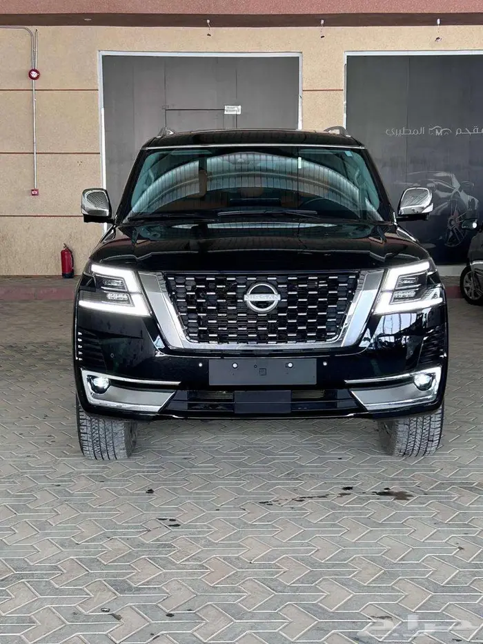 نيسان باترول بلاتنيوم2023 0