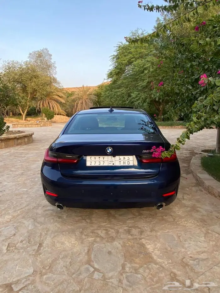 بي ام الفئه الثالثه 2021 عداد41 الف فقط 9