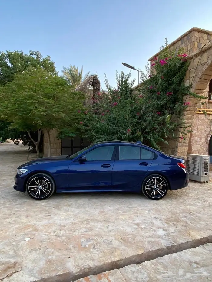 بي ام الفئه الثالثه 2021 عداد41 الف فقط 4
