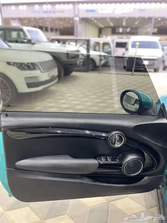 مني كوبر 2019 10