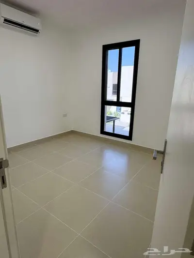 New townhouse for rent  (Details in English below the ad) index