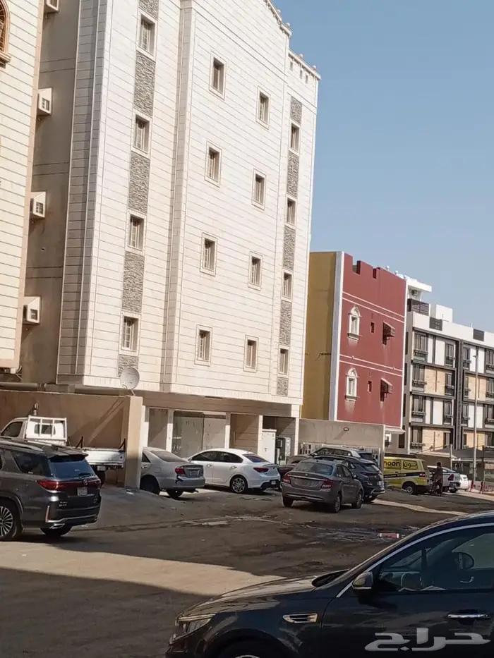 شقة للايجار - جدة حي الريان 6