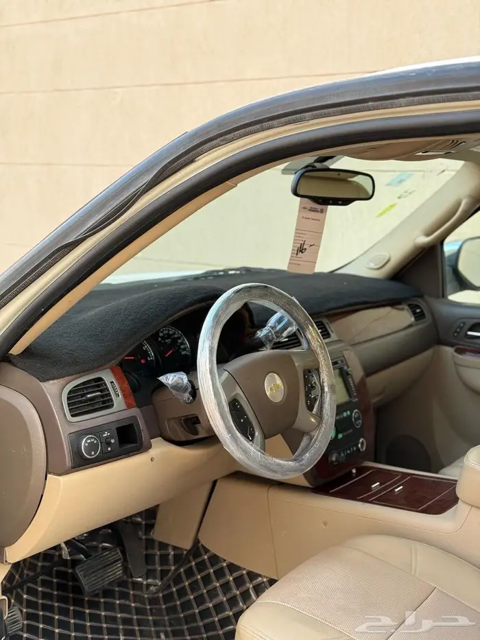 شفروليه تاهو LTZ 2011 فل كامل ابيض لولوي 10