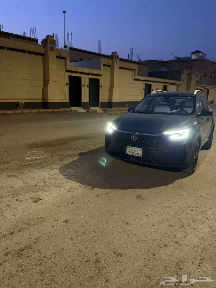 ام جي RX5 1