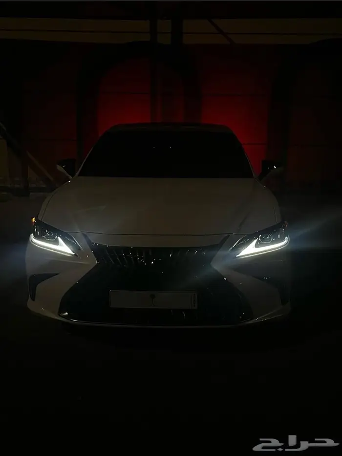 لكزس ES350 بريميوم 2022   حالة الوكالة 0