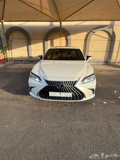 لكزس ES350 بريميوم 2022   حالة الوكالة index