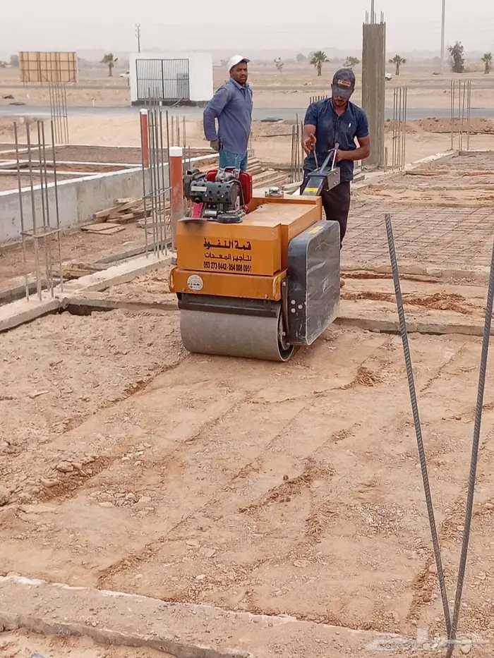 مؤسسه قمه النفوذ لتأجير جميع انواع المعدات الثقيله والخفيفه 5