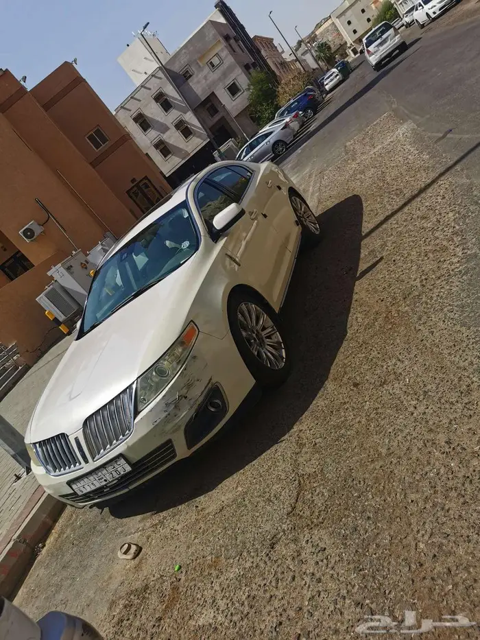 للبيع لنكولن mks 2009 0