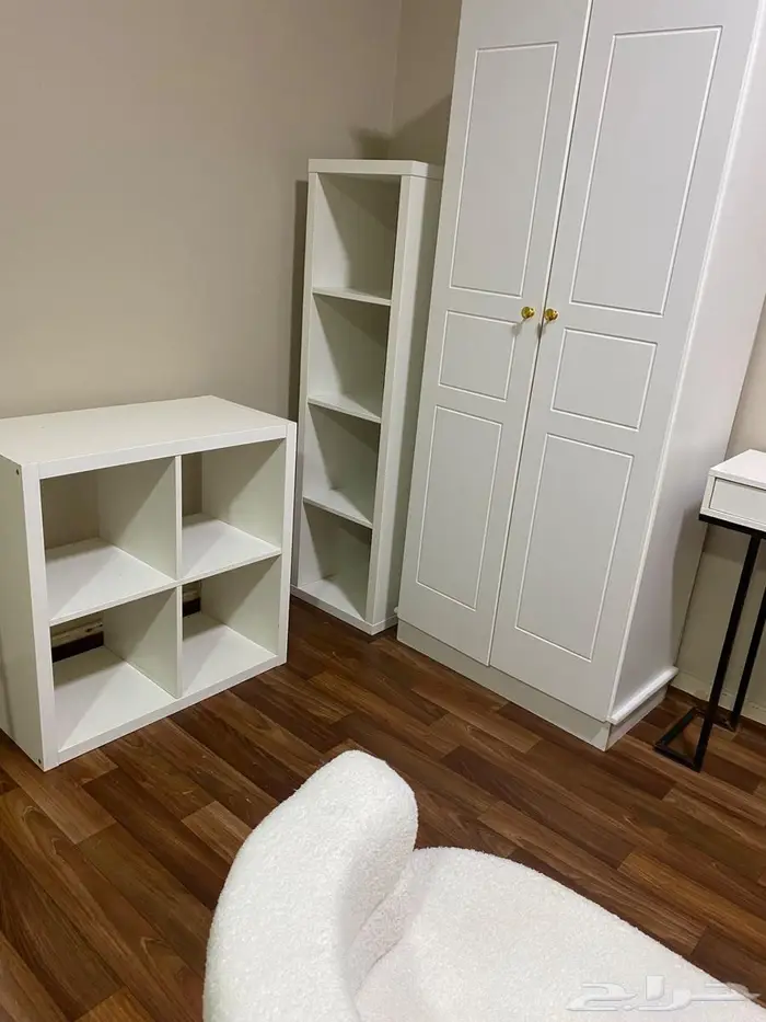 أثاث غرفة نوم تسريحه دولاب طاولات 8