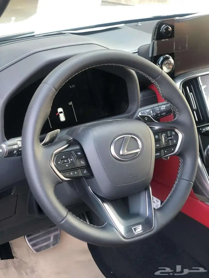 جيب لكزس LX 600 FF 2025 اسبورت سعودي أبيض 1