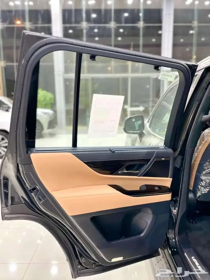 ليكزس LX600 FF BB كاش وتقسيط 20