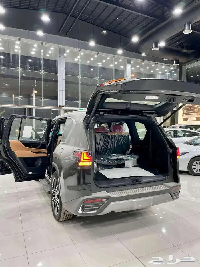 ليكزس LX600 FF BB كاش وتقسيط 2