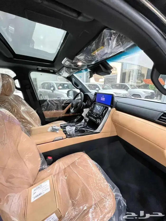 ليكزس LX600 FF BB كاش وتقسيط 15