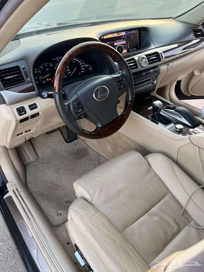 لكزس LS460 اسود خليجى 2017 2