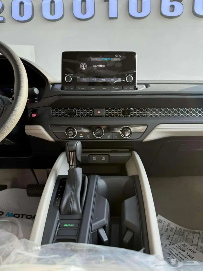 هوندا اكورد LX ستاندار موديل 2025 13