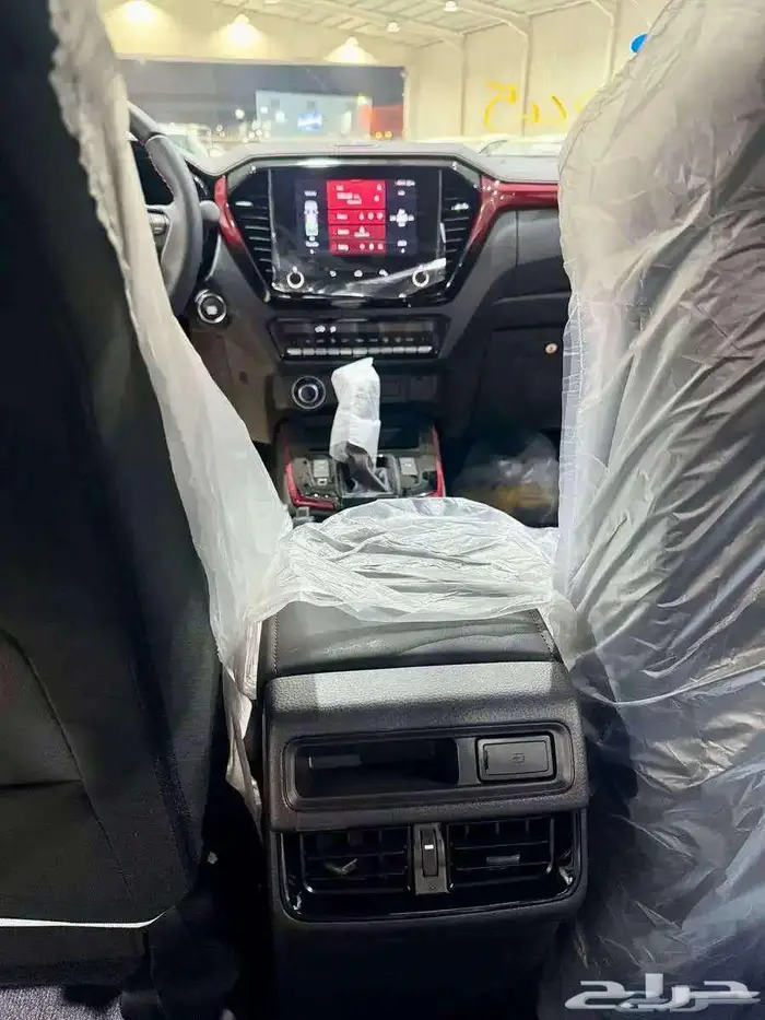 ايسوزو ( دينات   وانيتات  شاحنات   GT   MUX 13