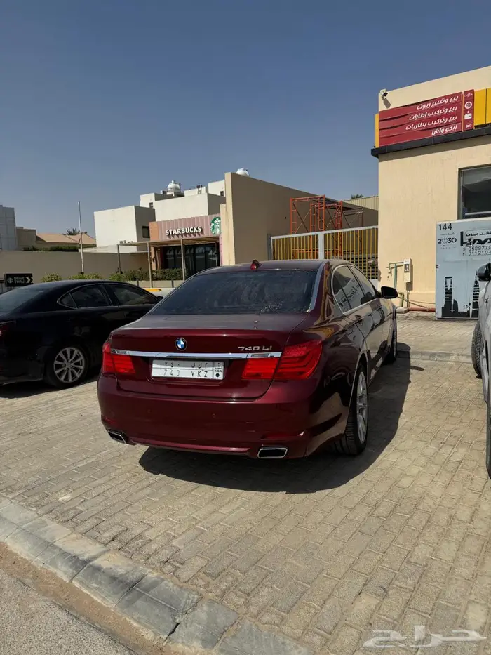 بي ام 740 2010 ممشى قليل 0