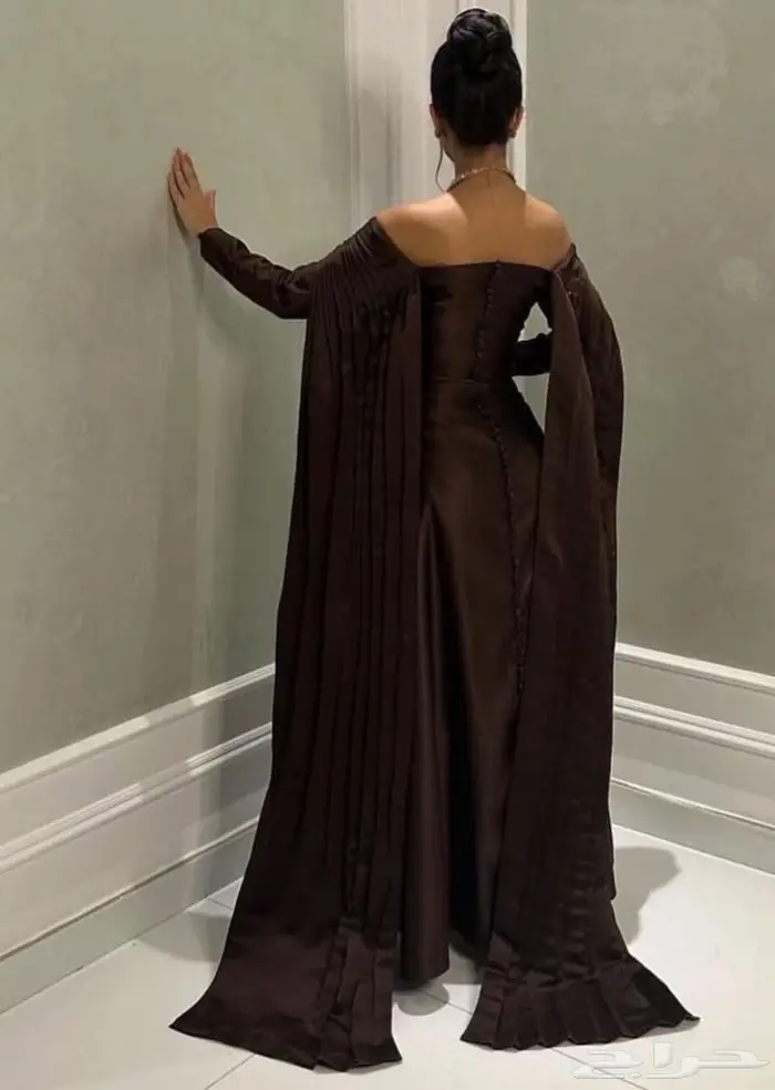 فستام مصممه عذاري لاين 2