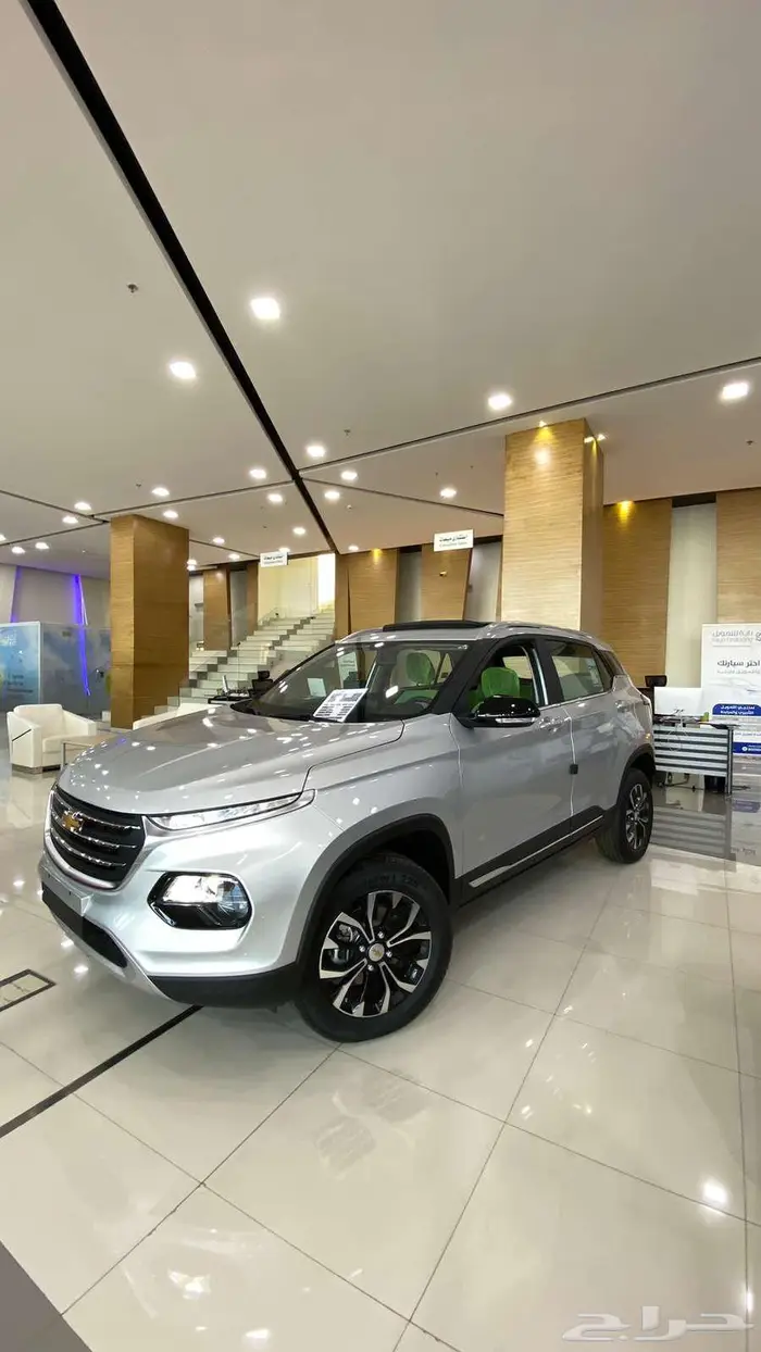 شيفروليه جروف فل كامل البريمير فضي - ازرق بحرى 2025 8
