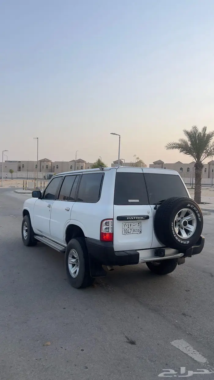 نيسان 2003 مجهز للبر 11