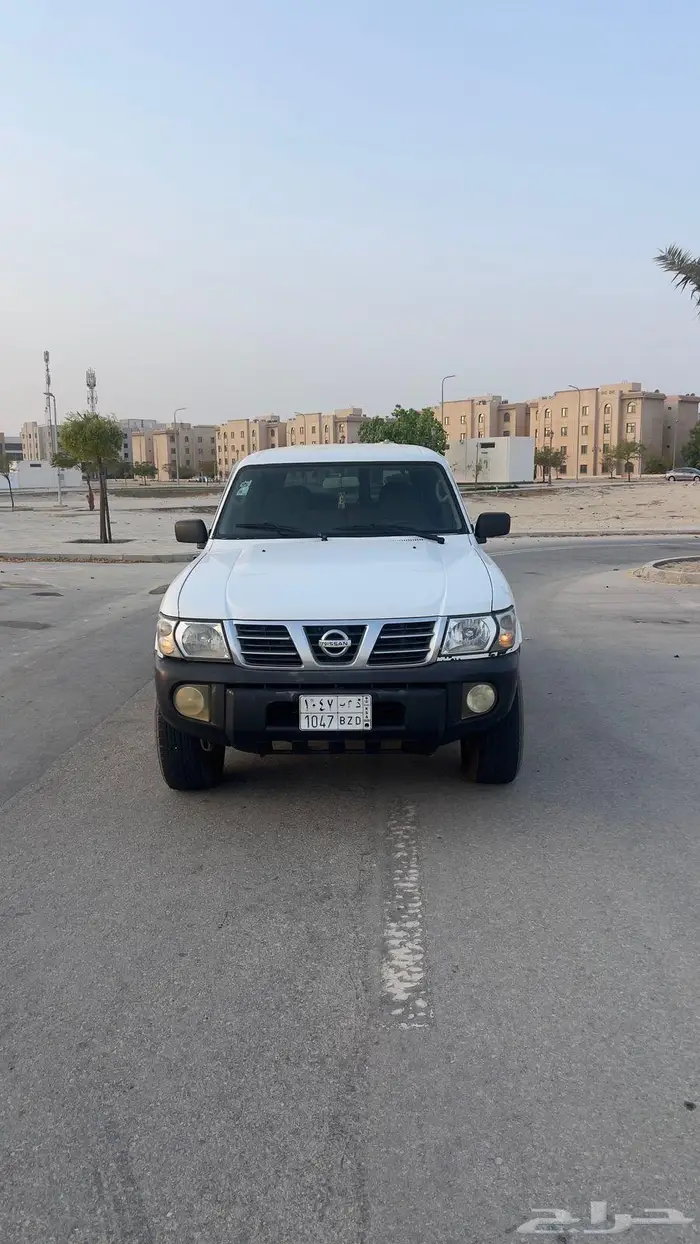 نيسان 2003 مجهز للبر 12