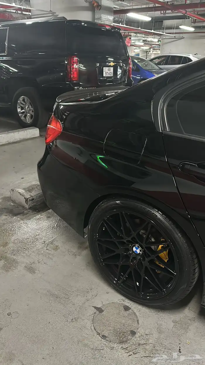 BMW 328i معدل الفئه الثالثه 2015 25