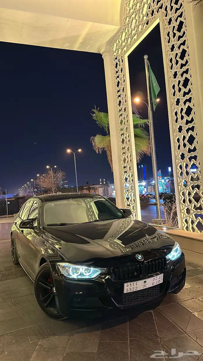 BMW 328i معدل الفئه الثالثه 2015 2