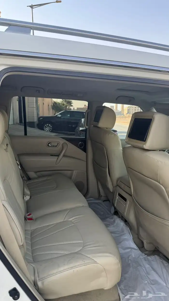 انفينتي QX80 موديل 2014 4