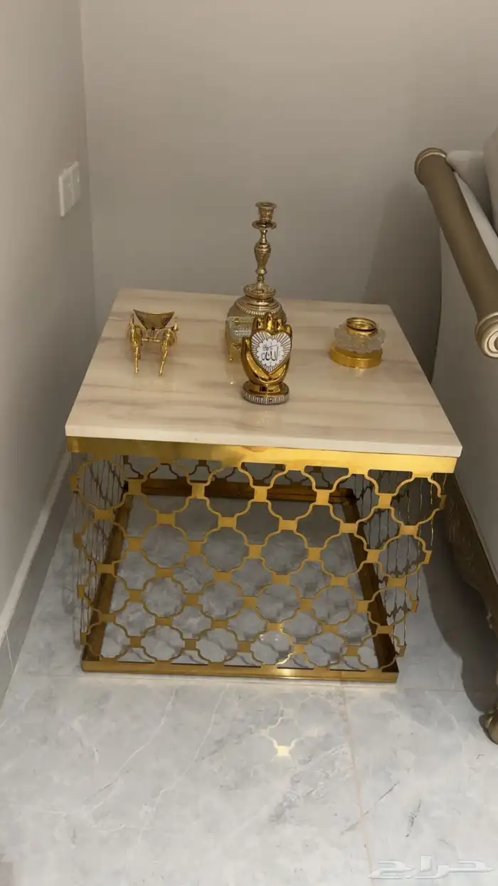 طاولات خدمة فاخرة للصالونات 1