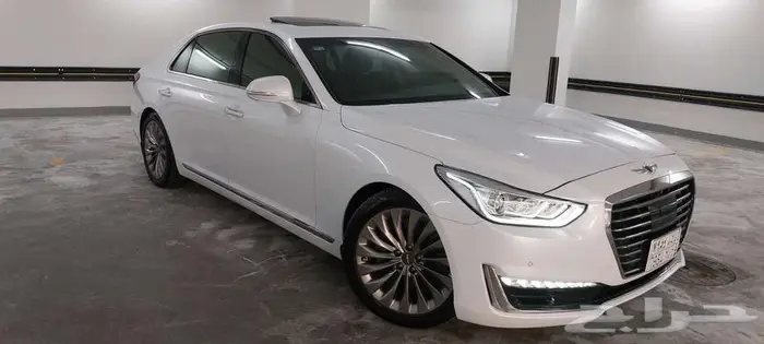 جينسيس G90 2017 رويال V6 نظيفة وكالة 2