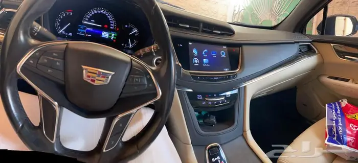 كاديلاك XT5 للبيع موديل 2019 10