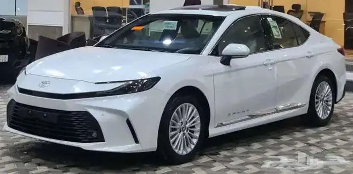 تويوتا كامري LE بنزين 2025 5