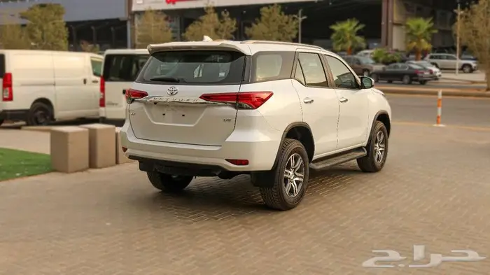 تويوتا فورشنر VX1 فل كامل بنزين موديل 2025 متوفر كاش اقساط 10