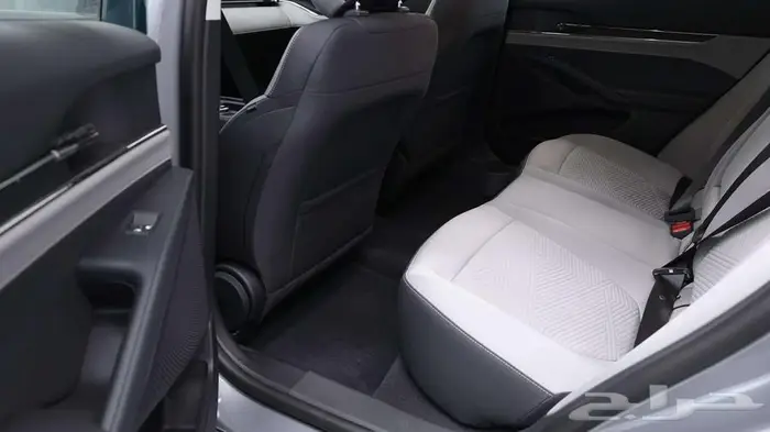 فورد تورس امبيانتي 2025 اقساط وكاش 9