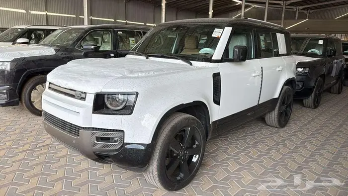 لاندروفر - ديفندر HSE V6 موديل 2025 2