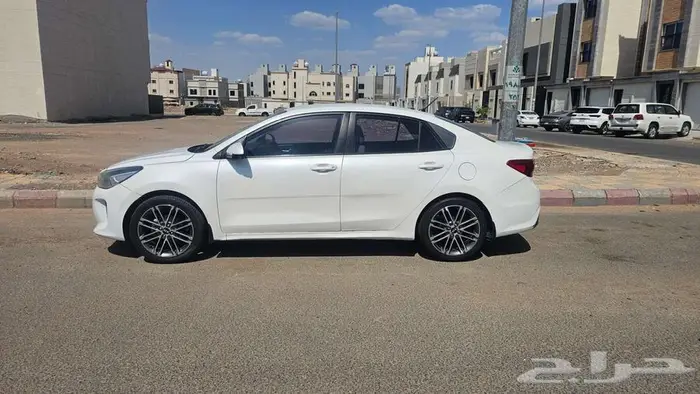 كيا ريو 2020 1
