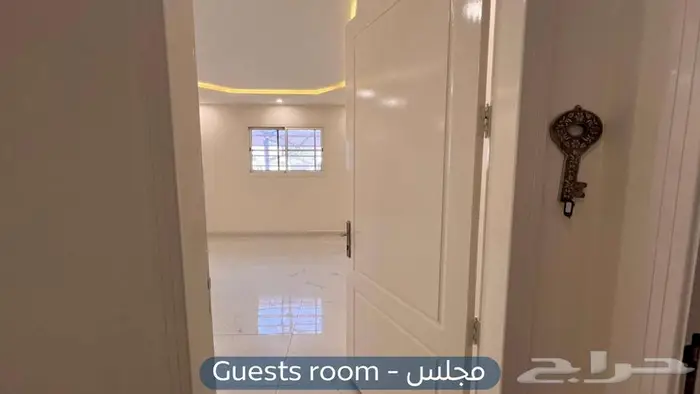 شقة دورين للإيجار   حي العارض 2