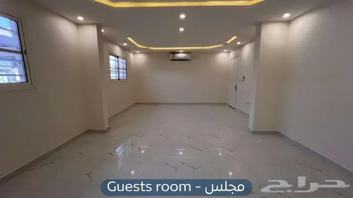 شقة دورين للإيجار   حي العارض 3