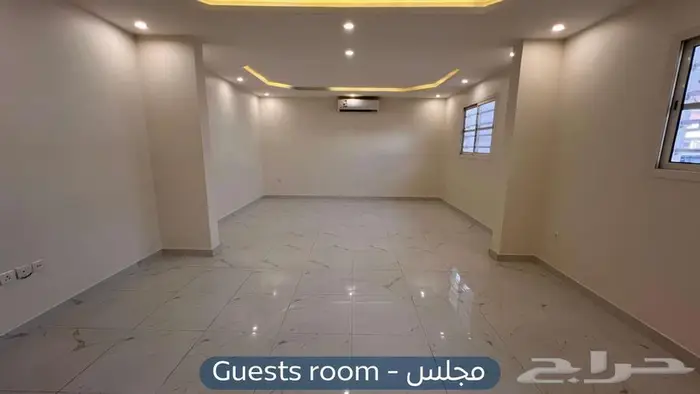 شقة دورين للإيجار   حي العارض 4