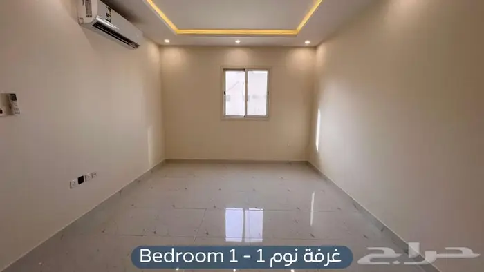 شقة دورين للإيجار   حي العارض 22